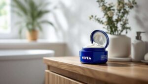 Je gebruikt Nivea crème helemaal verkeerd: 15 onbekende toepassingen van het blauwe potje